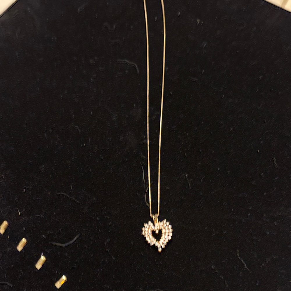 Elegant Heart Pendant Necklace